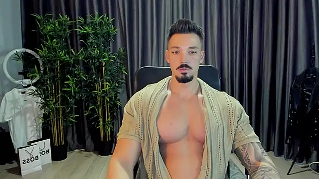 Snapshot of HaydenSpearss chatting on October 4, 6:55 am HaydenSpearss online show from October 4, 6:55 am