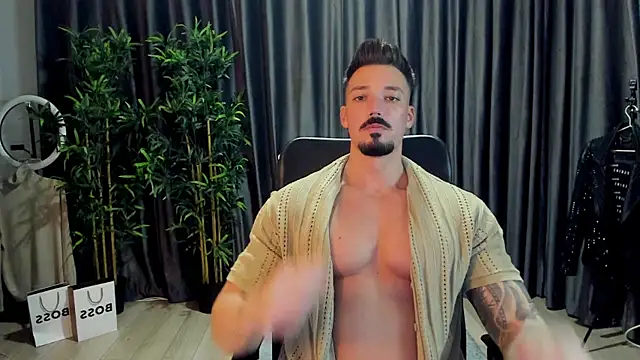 Snapshot of HaydenSpearss chatting on November 7, 1:44 pm HaydenSpearss online show from November 7, 1:44 pm