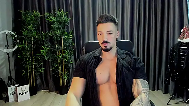 Snapshot of HaydenSpearss chatting on November 15, 7:49 am HaydenSpearss online show from November 15, 7:49 am