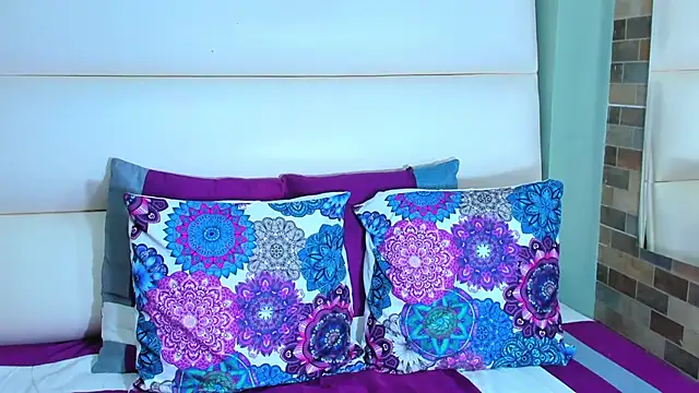 Hanah Greey online show from February 24, 4:04 pm