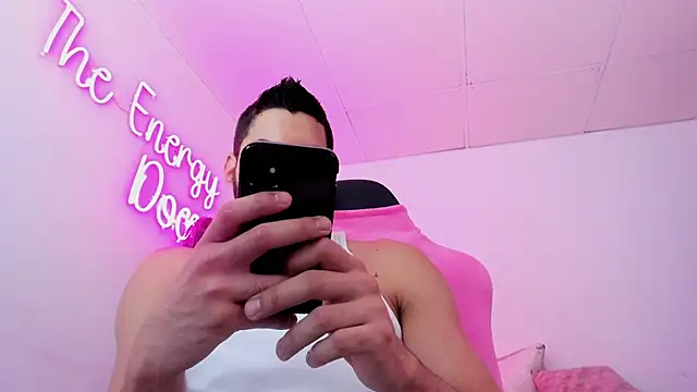 Joao Batista Oficial online show from September 11, 10:10 pm