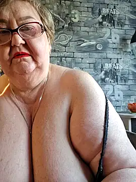 Snapshot of Awn290668 chatting on March 20, 5:35 am Awn290668 online show from March 20, 5:35 am