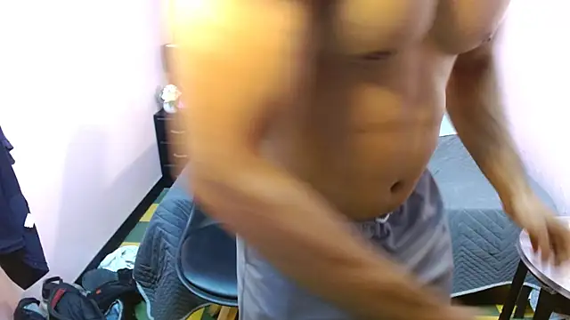 Thiago Summers online show from October 6, 2:47 pm