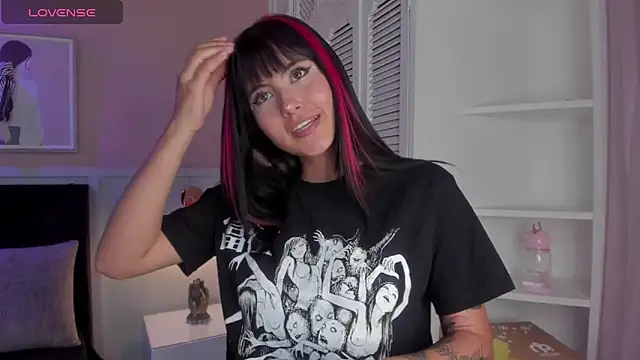 naoko kirino online show from January 4, 6:19 pm