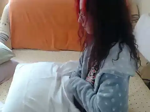 Emmatoo online show from October 2, 11:28 am