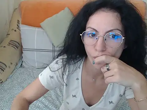 Emmatoo online show from November 14, 12:04 pm