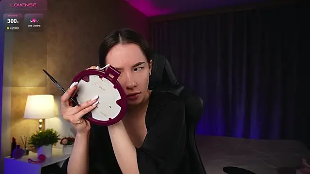 Amely Young online show from December 22, 2:06 am