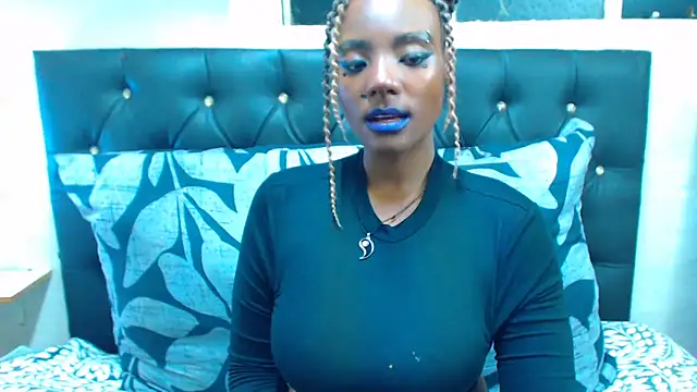 SAVAGExBOO online show from December 16, 11:39 pm