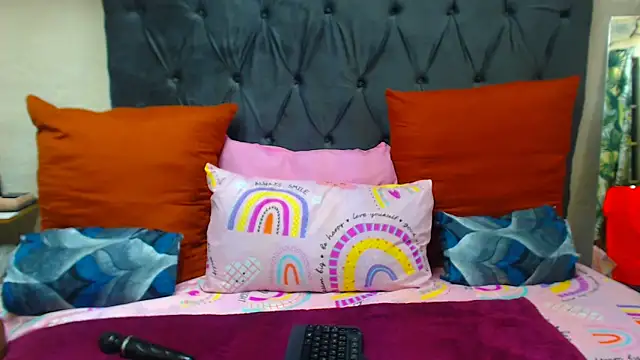 SAVAGExBOO online show from February 14, 7:23 pm