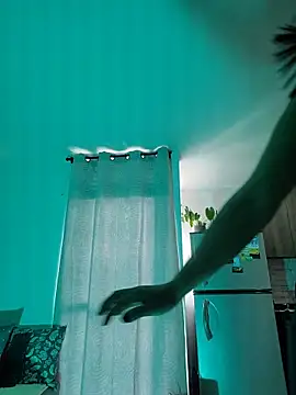 Pamela Rosal online show from November 19, 2:28 pm