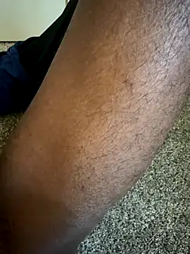 Snapshot of Big-dick_1 chatting on December 7, 6:15 pm Big-dick 1 online show from December 7, 6:15 pm