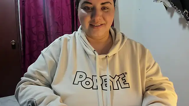 tetasgrandes karol online show from January 5, 3:13 pm