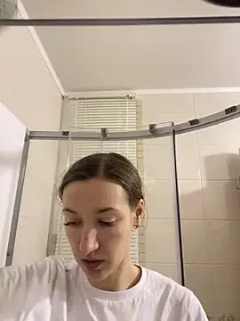 KateRedgar online show from March 2, 3:27 pm