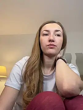 KateRedgar online show from March 3, 1:31 pm