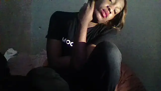 Moorella1 online show from September 26, 8:46 pm