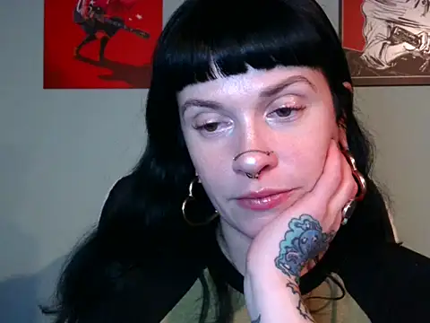 Marcelinegoddess online show from January 4, 5:05 am