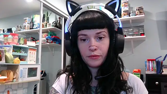 Marcelinegoddess online show from February 13, 3:29 am