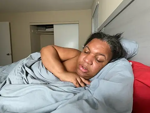 Badgirlbrittt online show from February 12, 10:04 pm