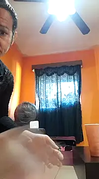 miicheele32 online show from January 25, 6:02 pm