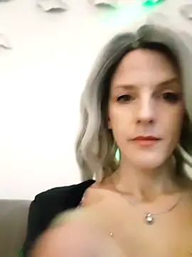  LittleAngel  online show from January 7, 6:27 am