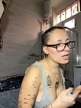 Hawitxui online show from October 4, 9:18 am