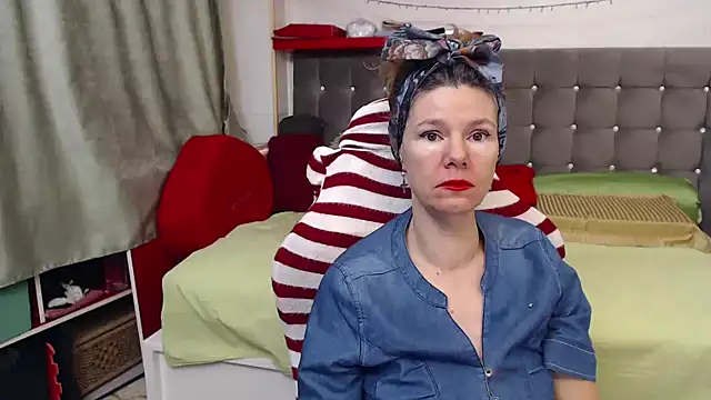 kellyterapy online show from December 1, 12:15 am