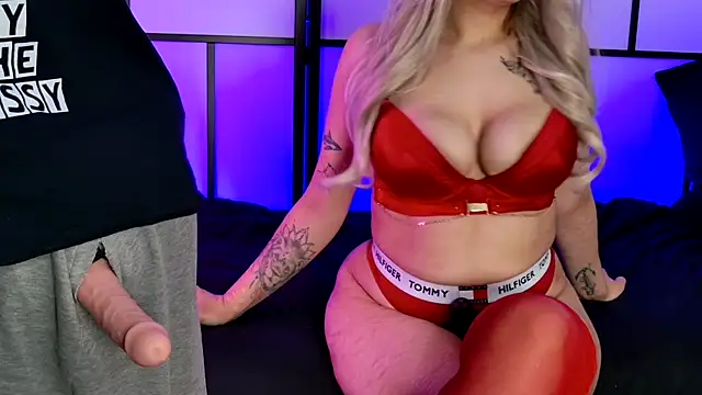 Allys secret online show from January 20, 7:04 pm