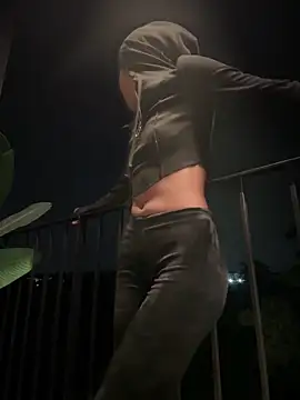 Snapshot of Dime-__ chatting on February 6, 6:46 pm Dime- online show from February 6, 6:46 pm