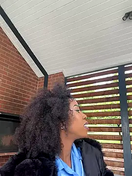 Snapshot of Dime-__ chatting on November 16, 11:16 am Dime- online show from November 16, 11:16 am