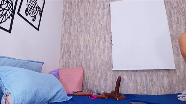 Snapshot of Brandhy_v chatting on November 27, 11:56 am Brandhy v online show from November 27, 11:56 am