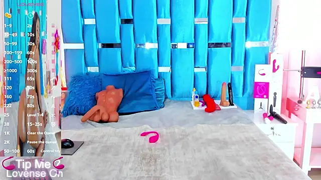 alicebennet 01 online show from November 13, 6:07 pm