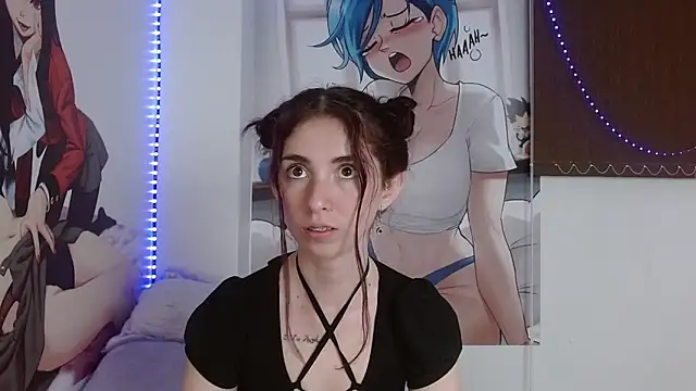 mildre303av online show from December 14, 9:56 pm