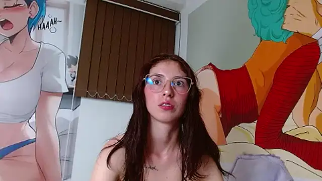 mildre303av online show from February 8, 6:22 am