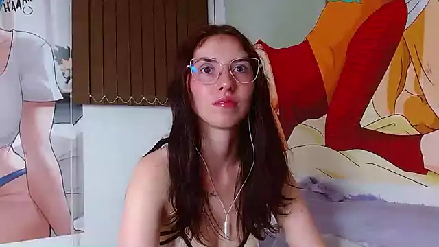 mildre303av online show from February 8, 9:24 am