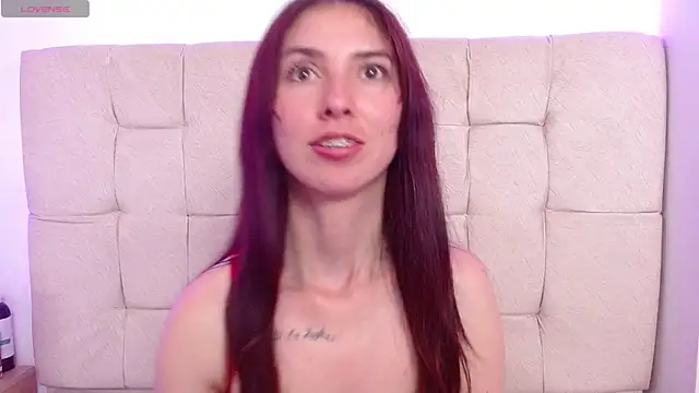 mildre303av online show from March 19, 10:53 pm