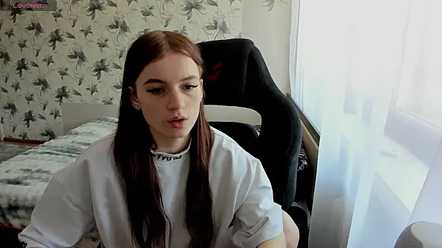 Stacey Brown online show from December 27, 2:47 am