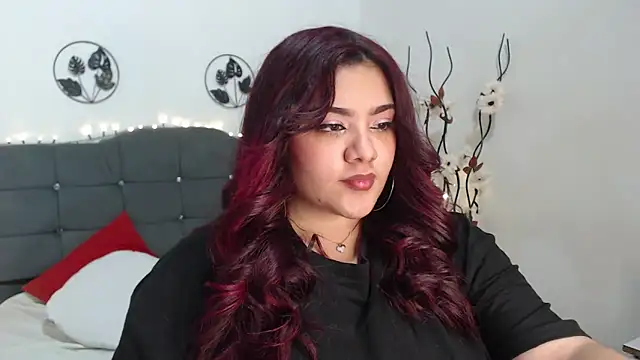 KathyGonzalez online show from January 13, 5:12 am