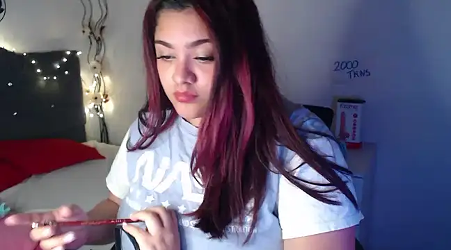 KathyGonzalez online show from March 9, 11:25 pm