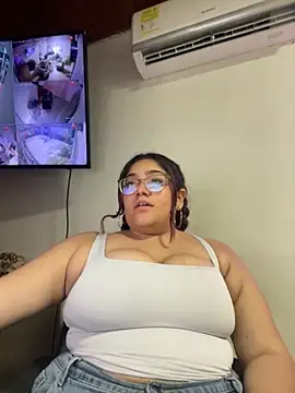 KathyGonzalez online show from September 25, 7:50 pm