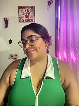 KathyGonzalez online show from October 19, 1:45 pm