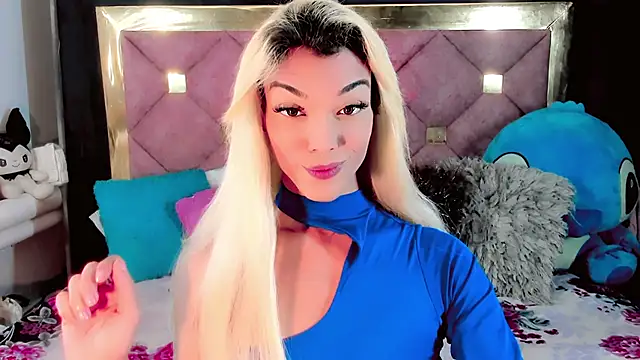 the-horus-girl online show from December 30, 8:36 pm