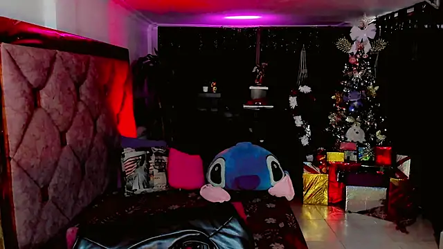 the-horus-girl online show from November 28, 8:33 pm