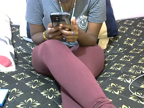 winnie254 online show from September 26, 3:05 pm