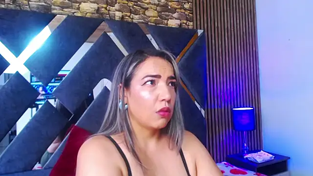 marie hss online show from February 6, 8:34 pm