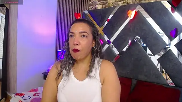 marie hss online show from February 11, 11:44 pm