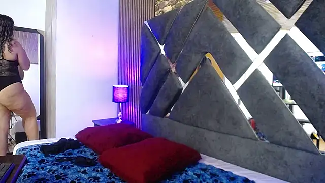 marie hss online show from March 1, 11:15 pm