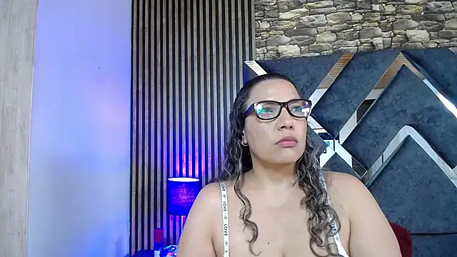 marie hss online show from March 12, 8:20 pm