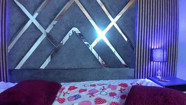 marie hss online show from March 21, 11:01 pm