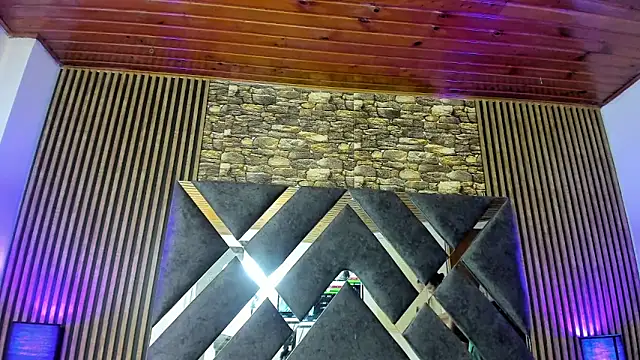 marie hss online show from March 22, 11:42 pm