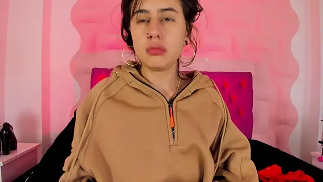 Natasha Nasty2 online show from November 18, 8:24 pm